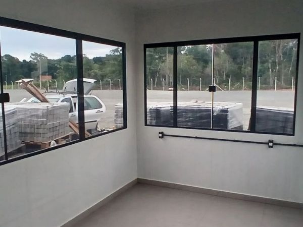 Melhore o controle da luminosidade com película refletiva em Flores da Cunha